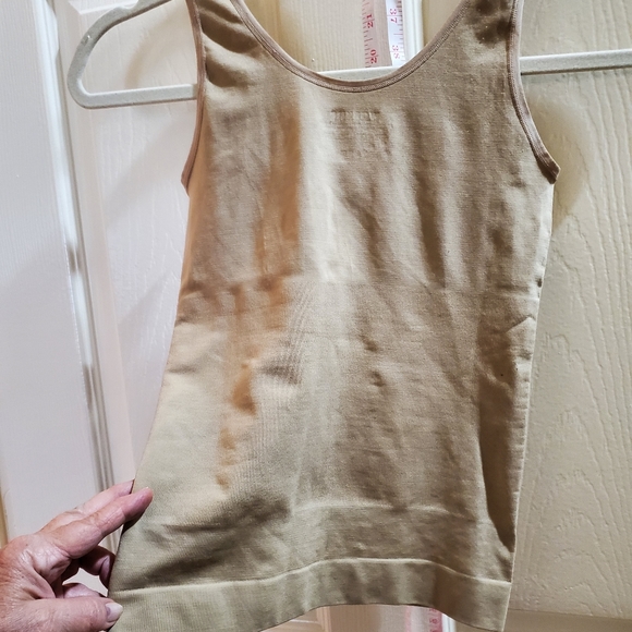 Work It! By Maiden Form. Tank Cami - Picture 6 of 8